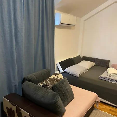 Apartment Bane
